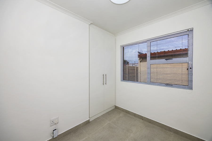 3 Bedroom Property for Sale in Table View Western Cape
